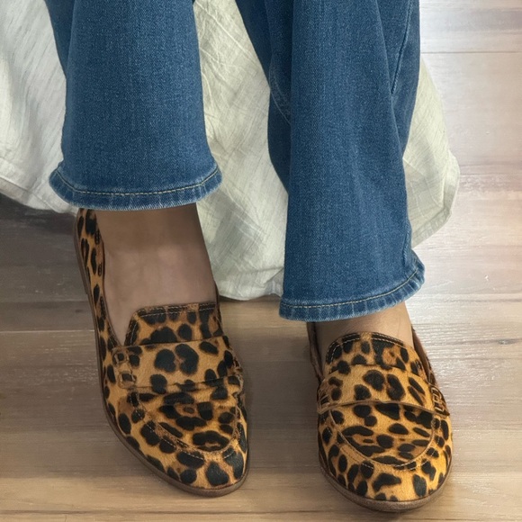Madewell Penny Loafer in Leopard Calf Hair - Picture 3 of 7